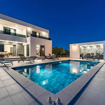 Garoful Zadarvillas Villa