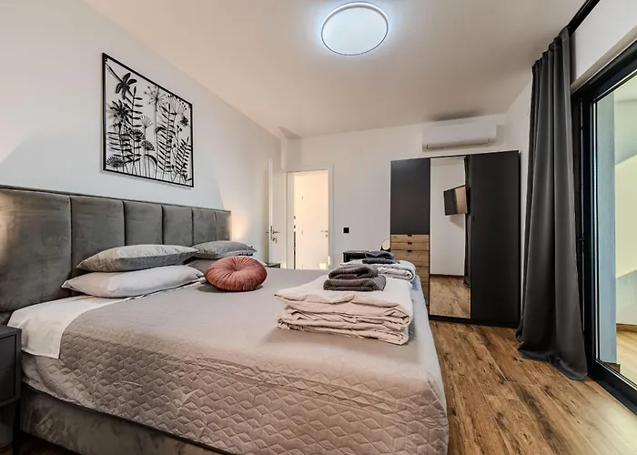 Villa Garoful Zadarvillas Sukošan