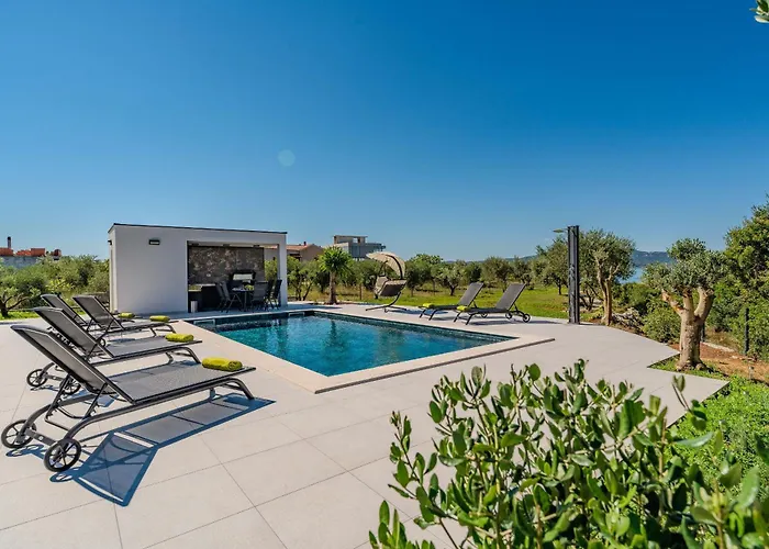 Garoful Zadarvillas Villa *