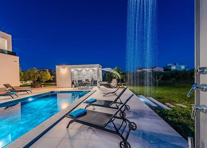 Garoful Zadarvillas Sukošan