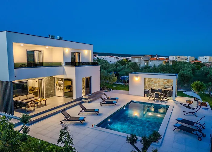 Garoful Zadarvillas 빌라 Sukošan